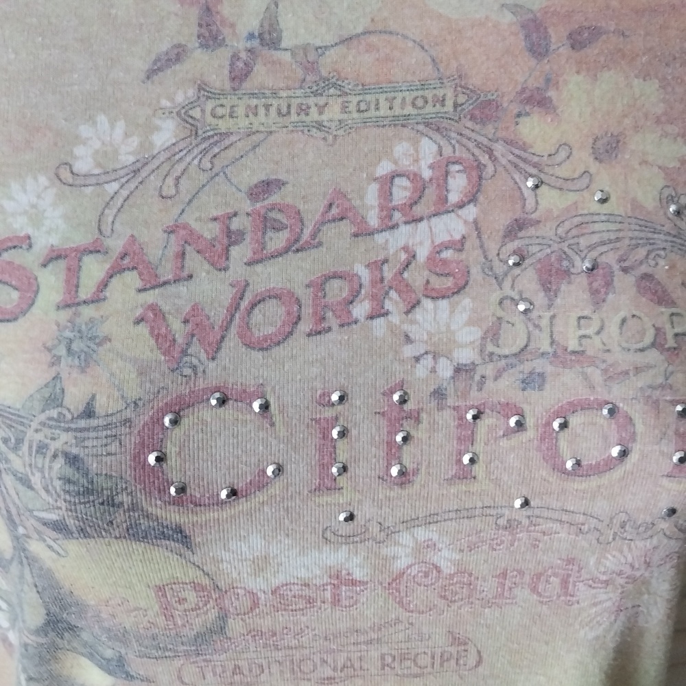 Tee - Picture 2 of 6